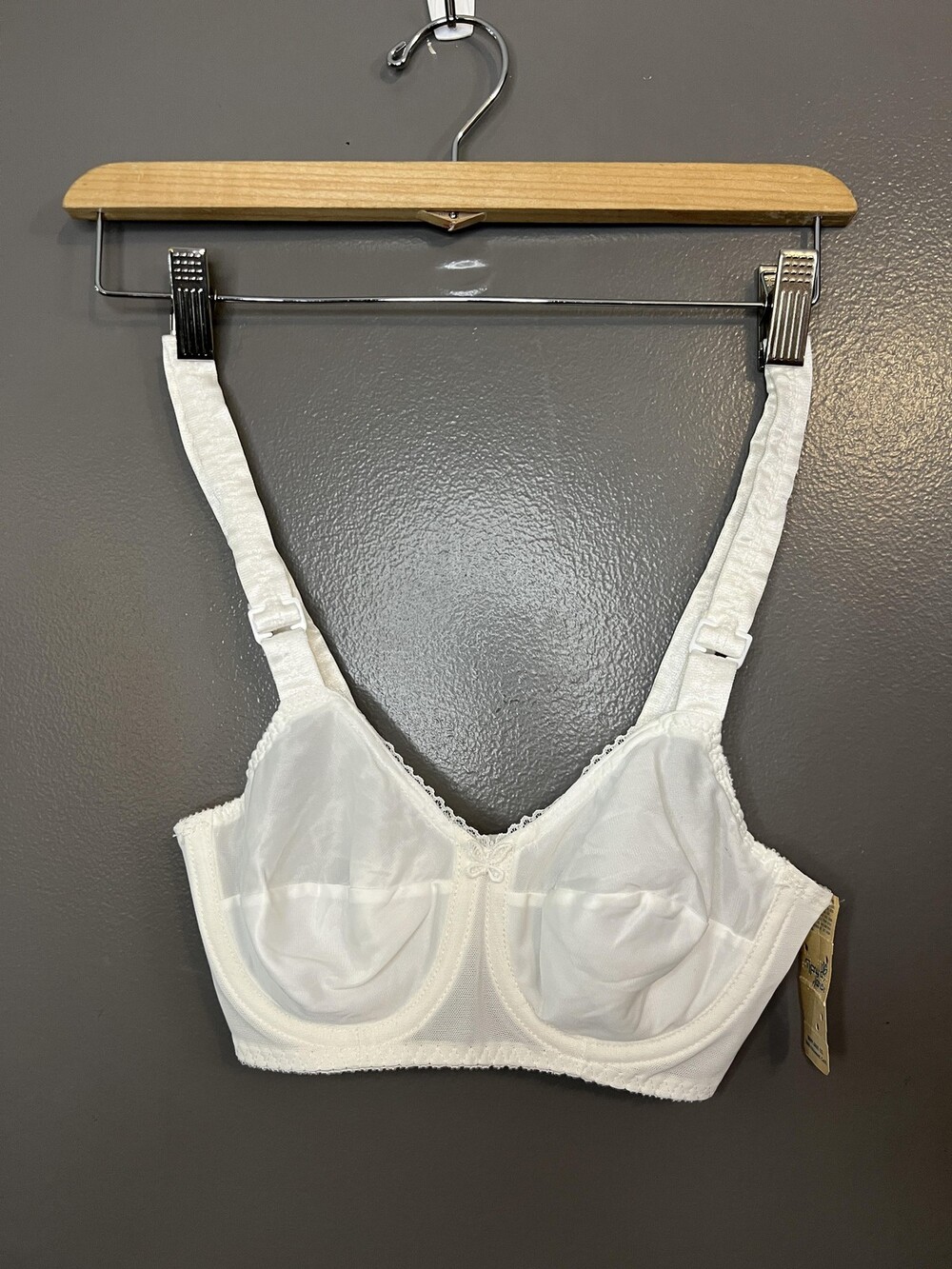 Vintage Mary Jane Bra Womens 32B White Style 74 Made in USA Nylon Unlined 80s